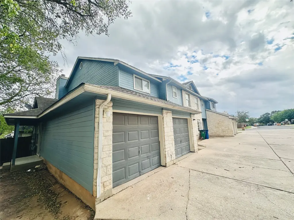 8814 Schick Road D, Austin