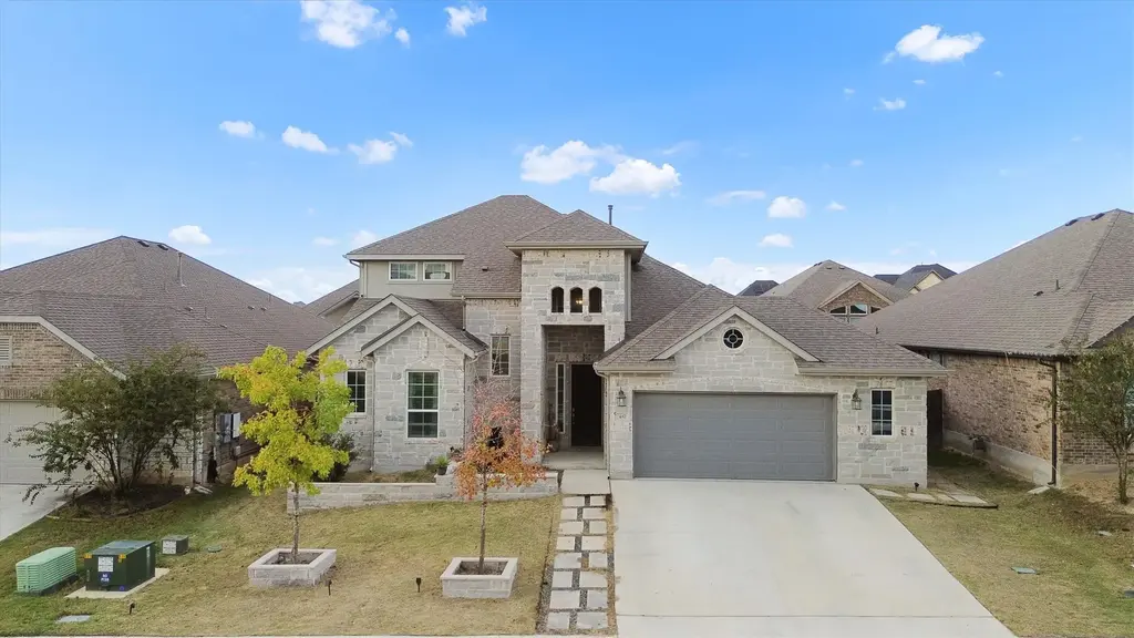 487 Gamble Drive, Buda