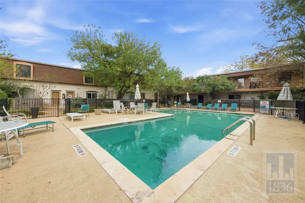 7801 Shoal Creek Boulevard 256, Austin