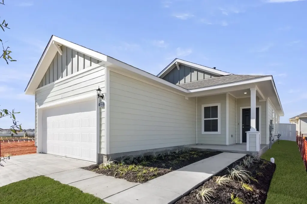 112 Bountiful Lane, Elgin