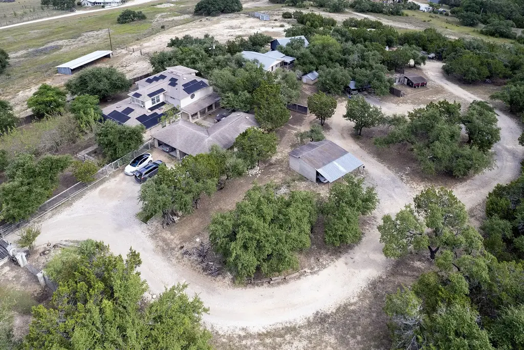 4525 Bell Springs Road, Dripping Springs