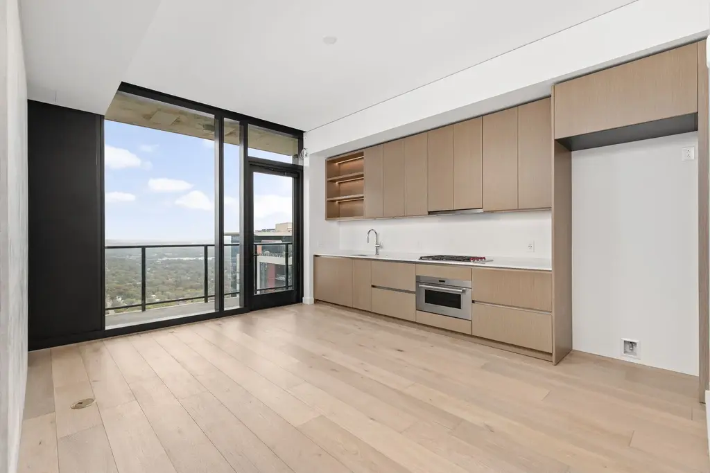 610 Davis Street 4008, Austin