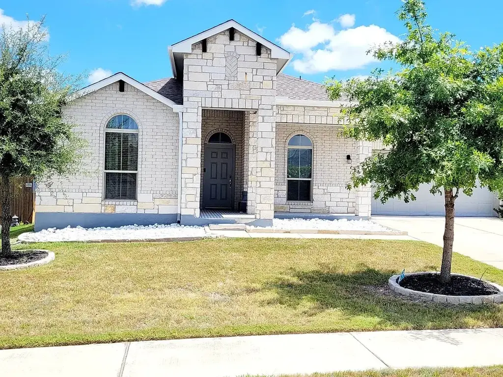 1967 Mexia Drive, Round Rock