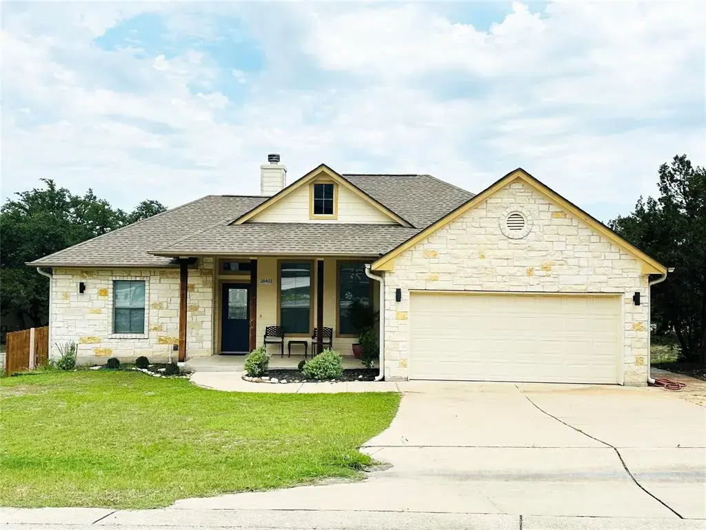 18401 Lakeland Drive, Lago Vista