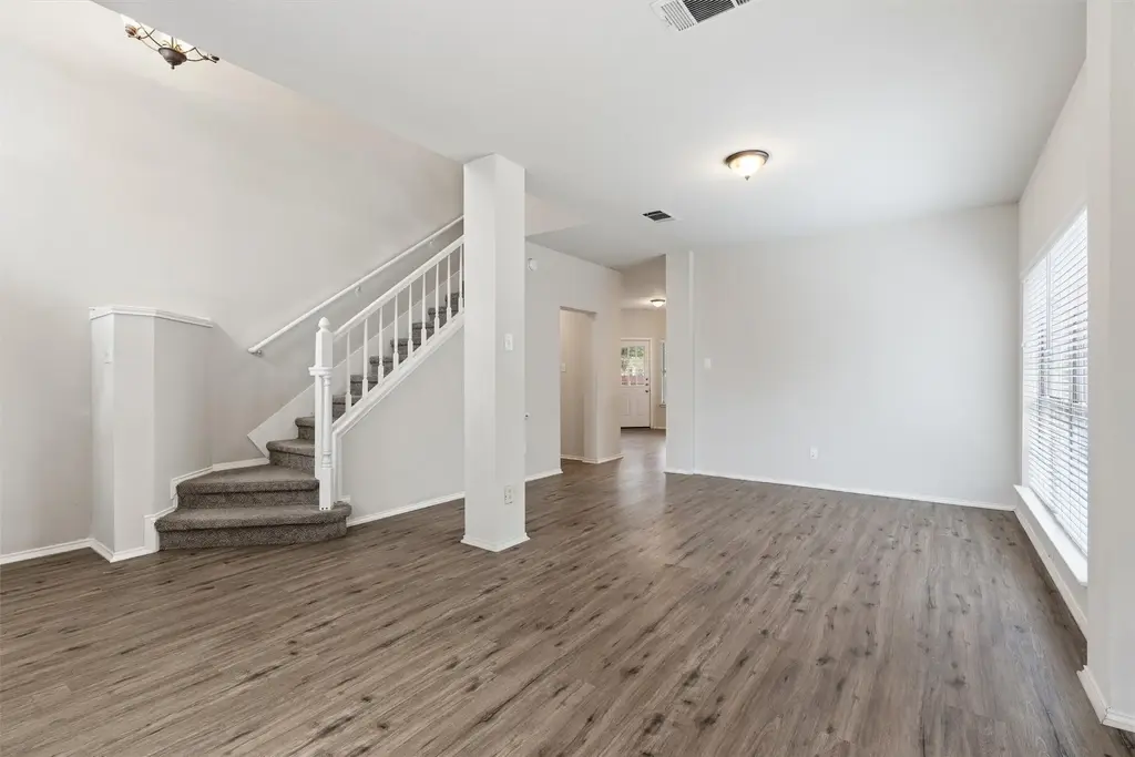 3925 Newland Drive, Round Rock
