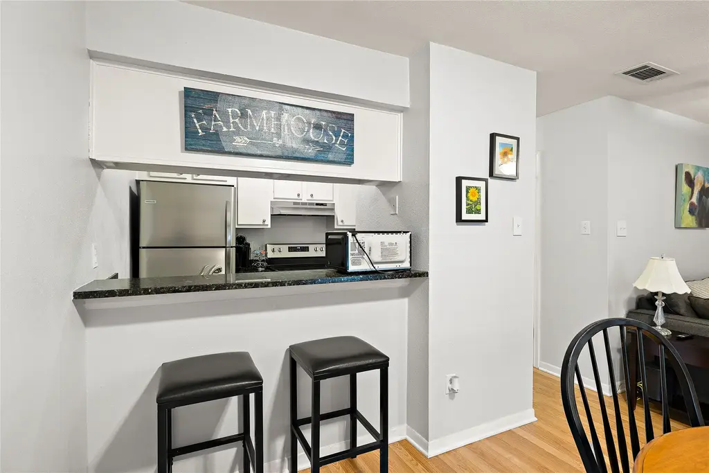 2450 Ashdale Drive B-211, Austin