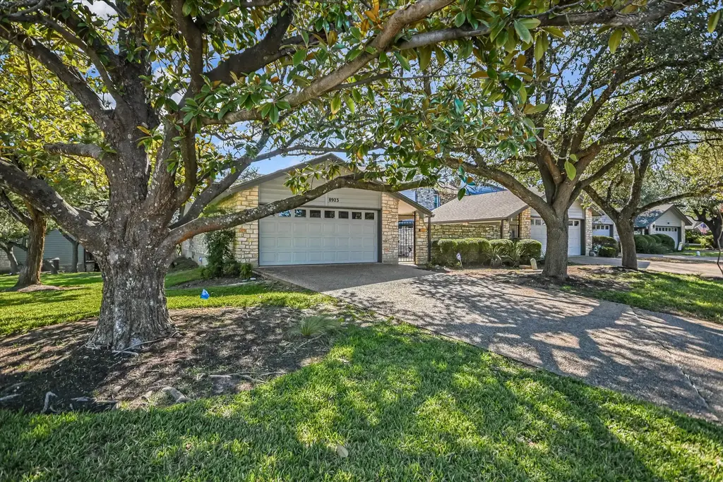 8923 Mount Bartlett Drive, Austin