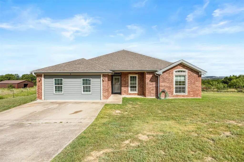 239 County Road 3377, Kempner