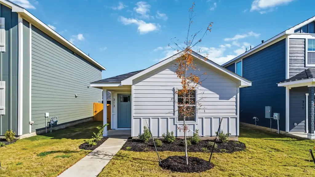 313 El Seibo Lane, Bastrop