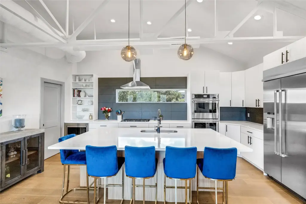 4227 Eck Lane, Austin