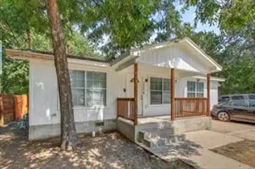 2808 Lyons Road A, Austin