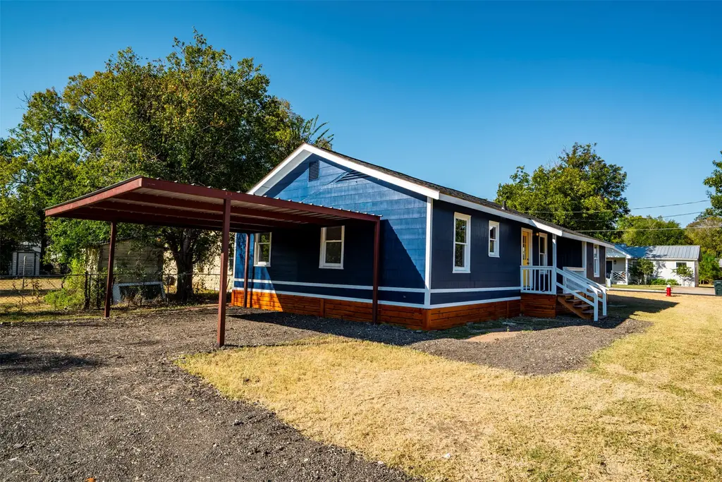 1819 Pecan Street, Bastrop
