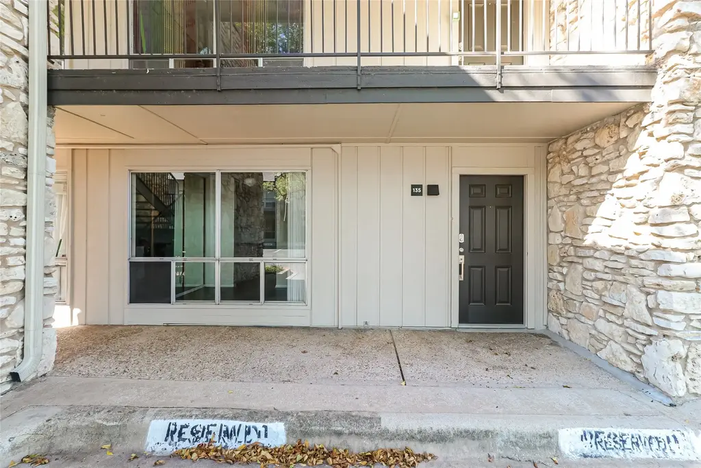 500 E Riverside Drive 135, Austin