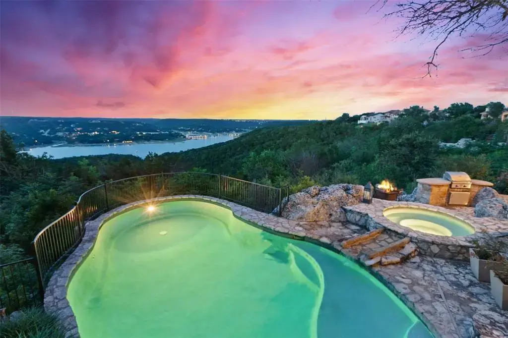 13902 Panorama Drive, Austin