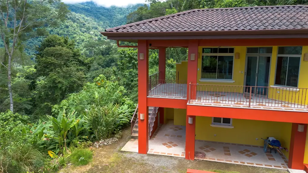 Build-ready Ocean View Land With Casita, Out of State