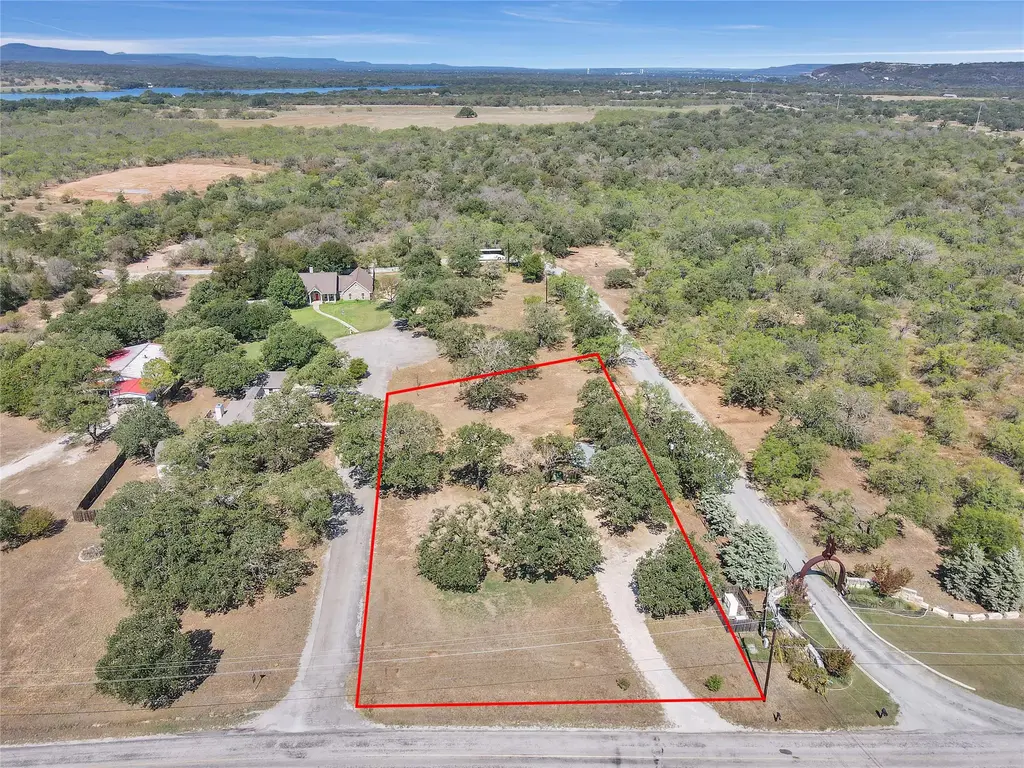 314 Camp Road, Marble Falls