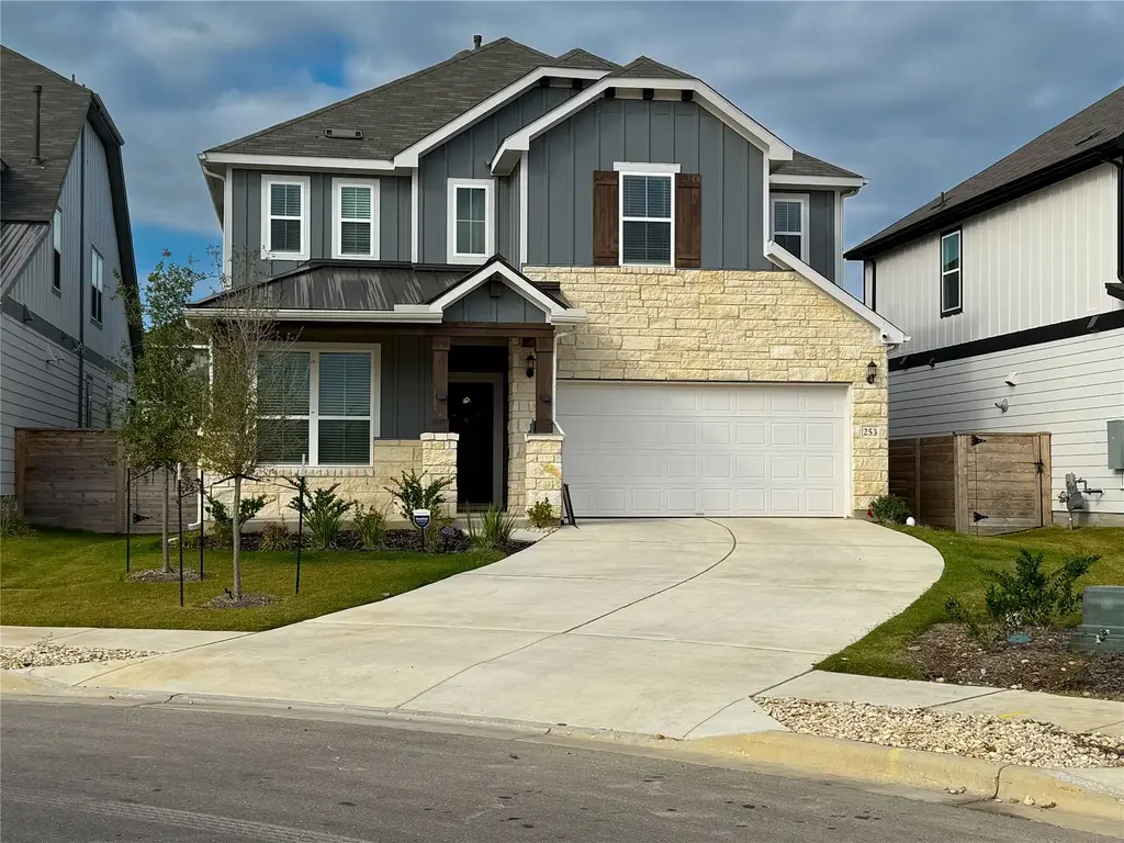 253 Inlet Lane, Leander