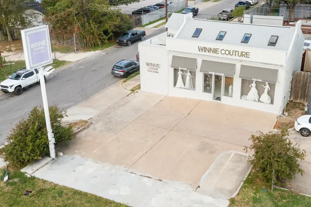 7700 N Lamar Boulevard, Austin