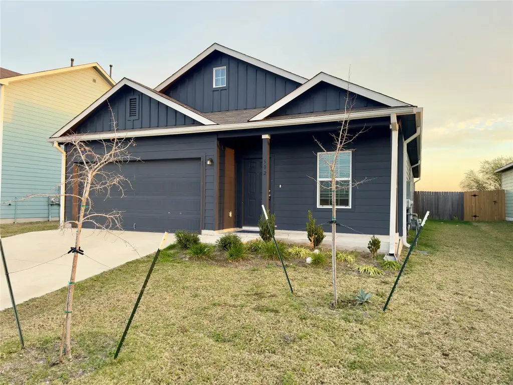 502 Thunderstorm Avenue, Lockhart
