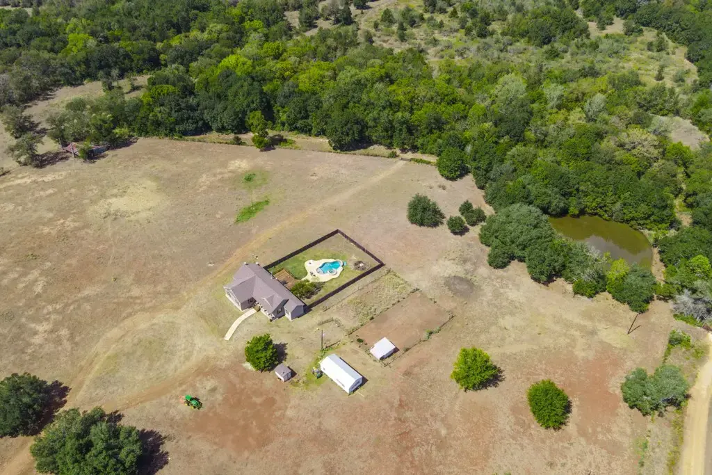 3995 County Road 405, Lexington