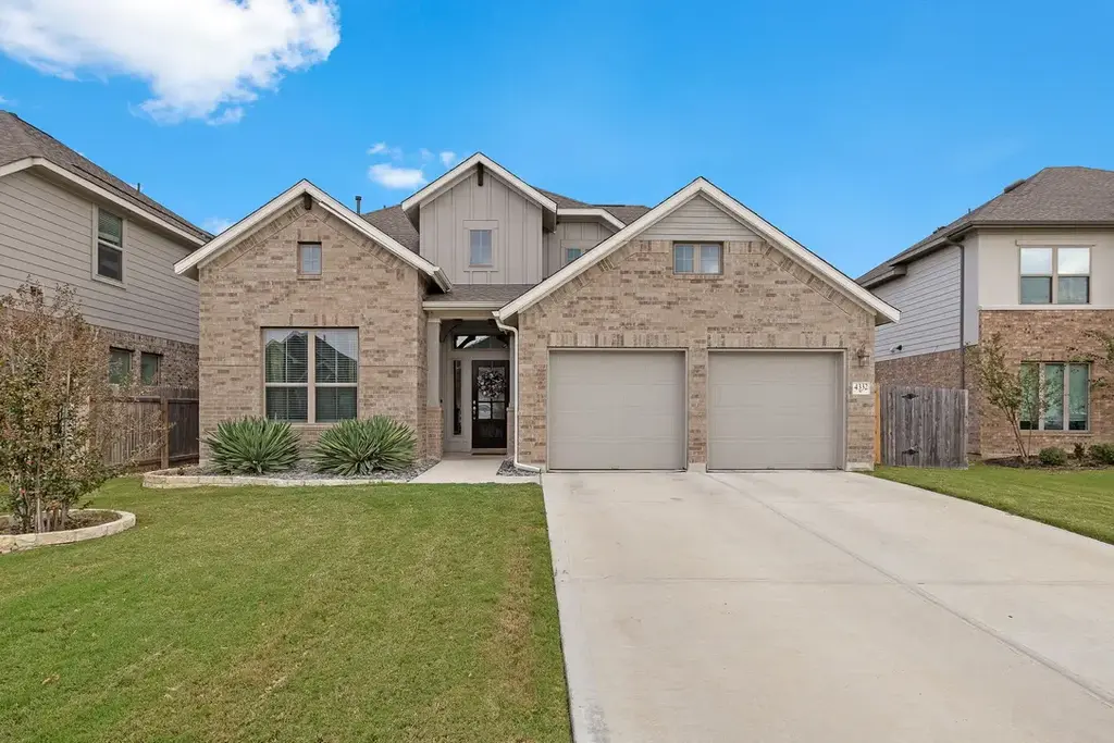 4332 Trey Edsel Drive, Pflugerville
