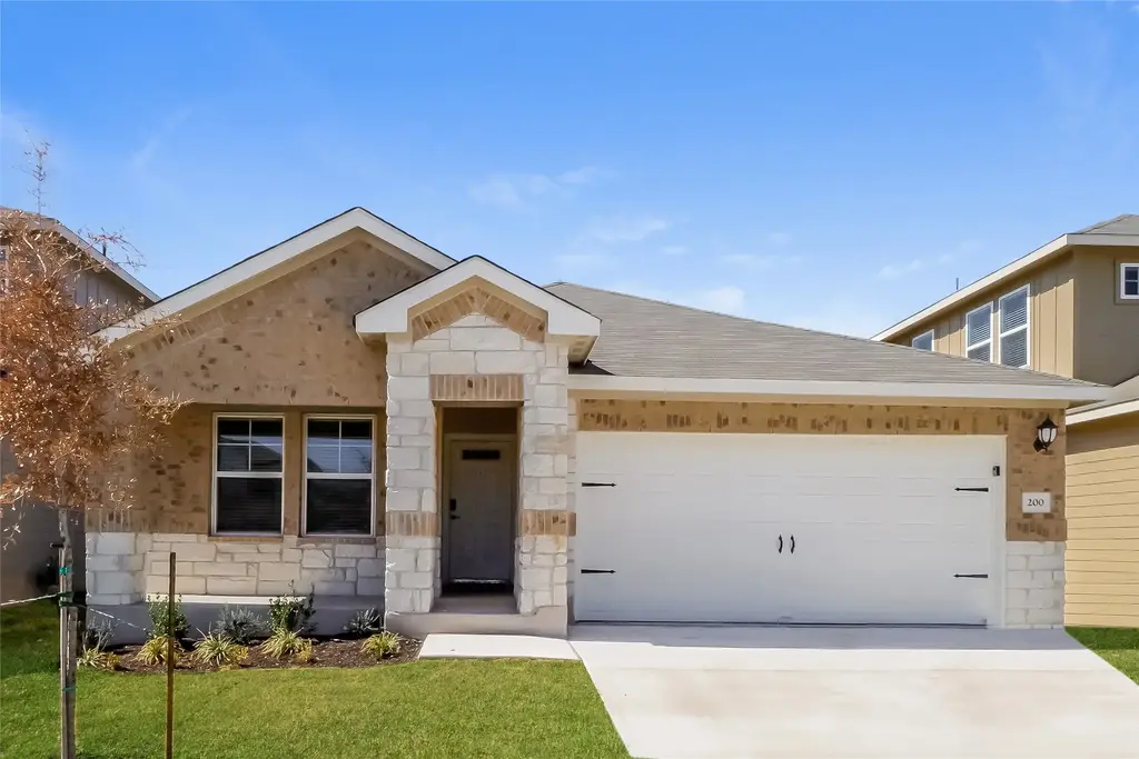 200 Babblebrook Way, Hutto