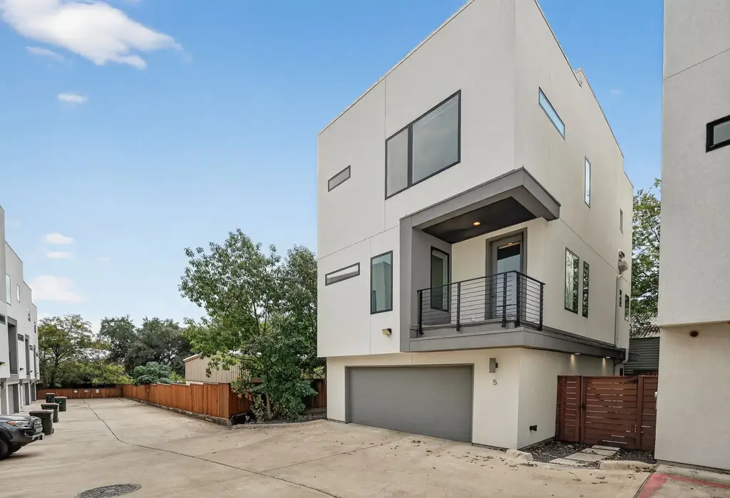2301 Bluebonnet Lane 5, Austin