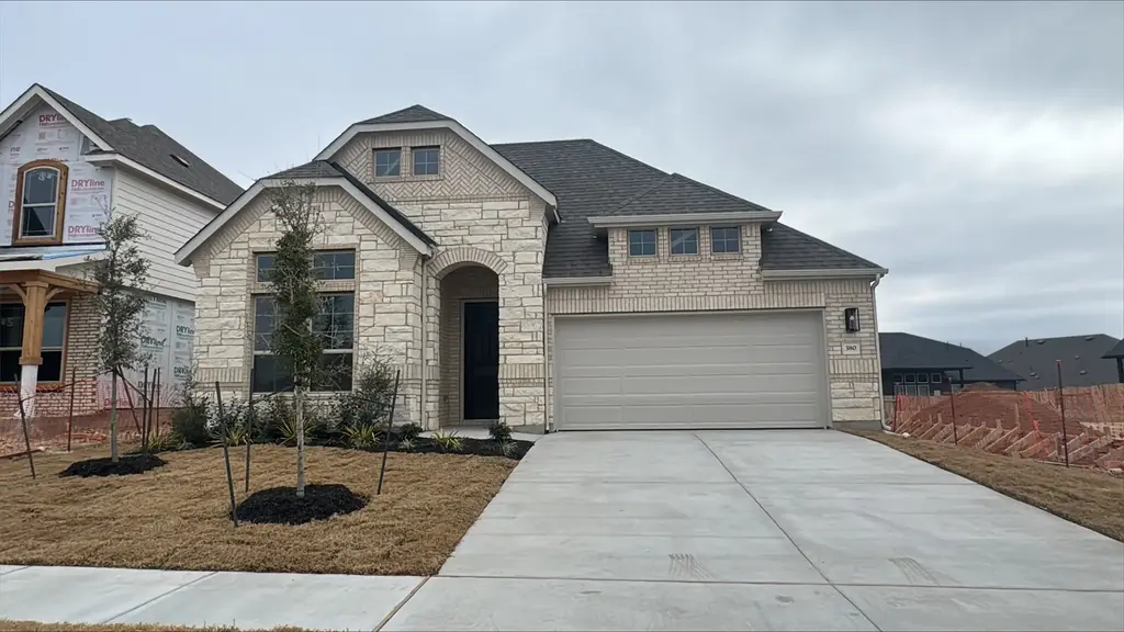 380 Rubber Tree Way, Buda