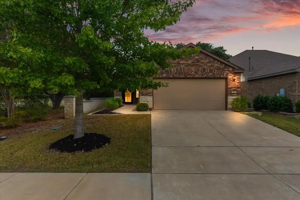 510 Holiday Creek Lane, Georgetown