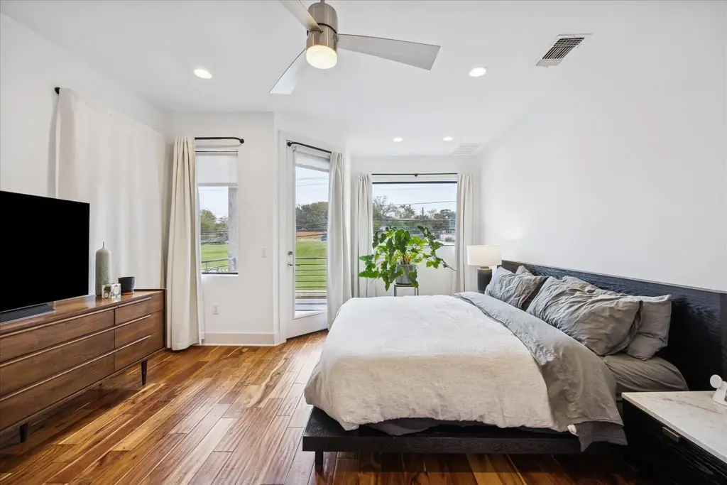 1011 E 12th Street, Austin