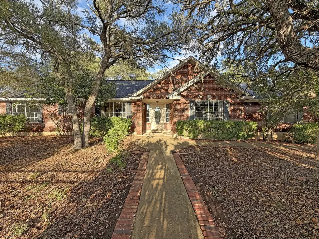 2741 Connie Drive, Canyon Lake