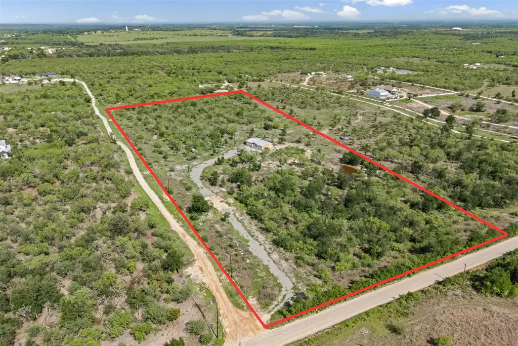 3882 Dry Creek Road, Lockhart