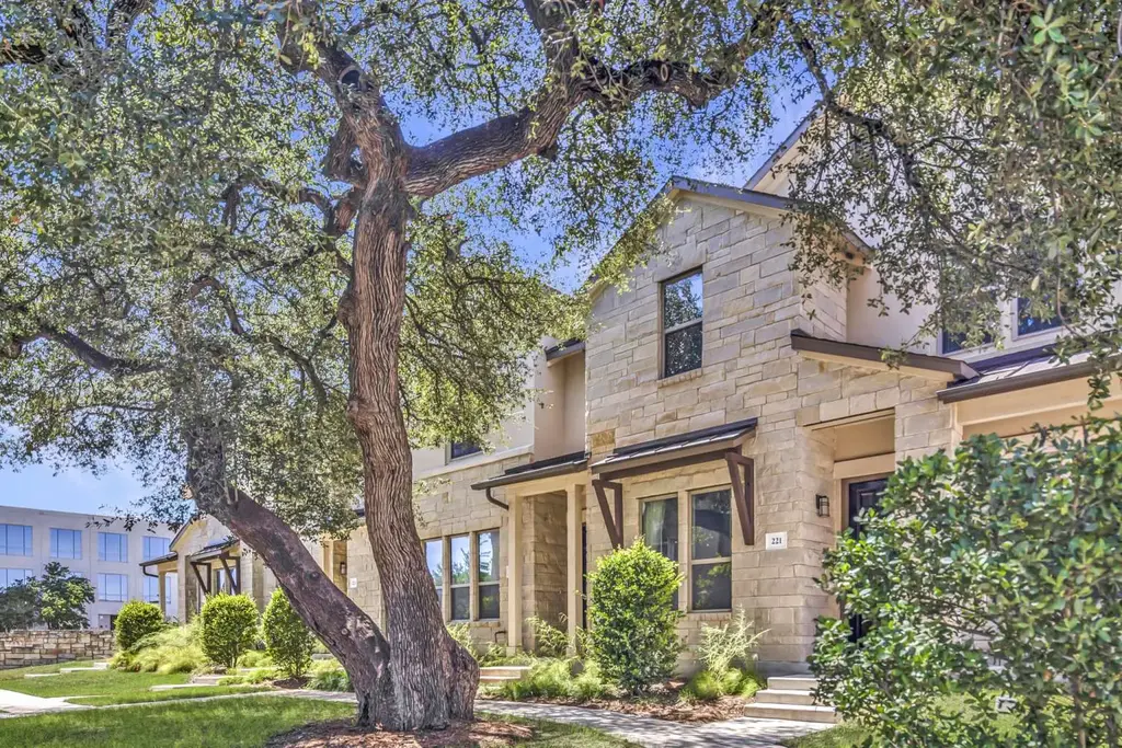 13800 Lyndhurst Street 223, Austin