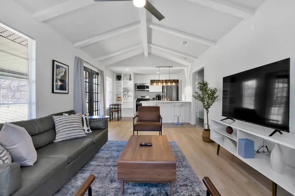 1205 Arthur Stiles Street, Austin