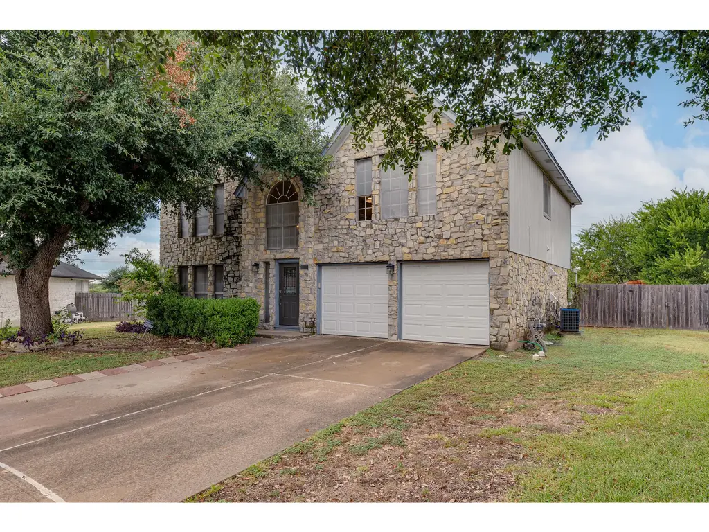 3912 Lemos Drive, Austin