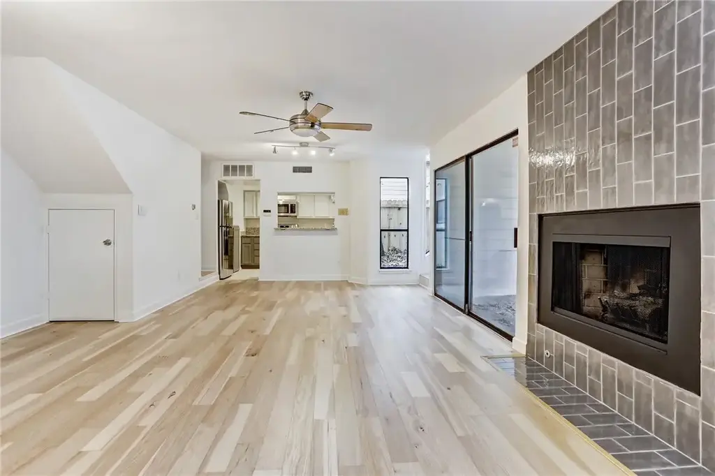2507 Quarry Road D, Austin