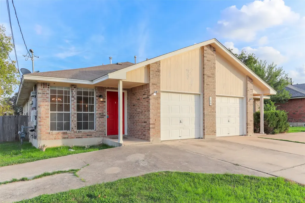 300 Tamara Drive A, Georgetown