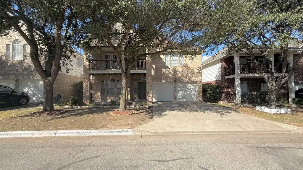 1716 Rosenborough Lane S, Round Rock