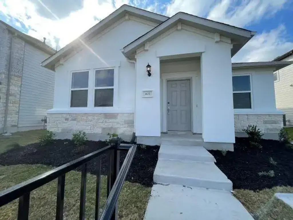 401 Stinchcomb Road, Hutto