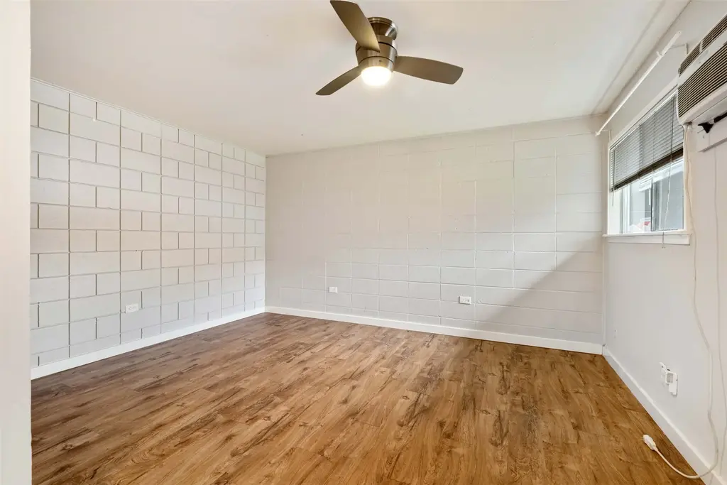 903 Springdale Road E, Austin