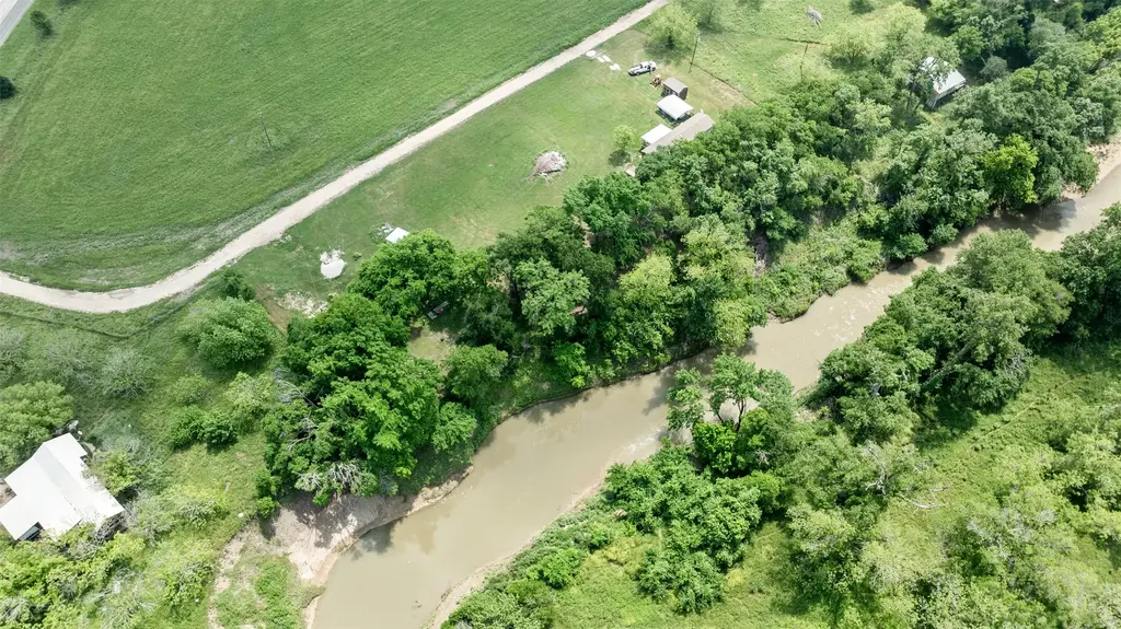 5529 N Fm 487, Rockdale