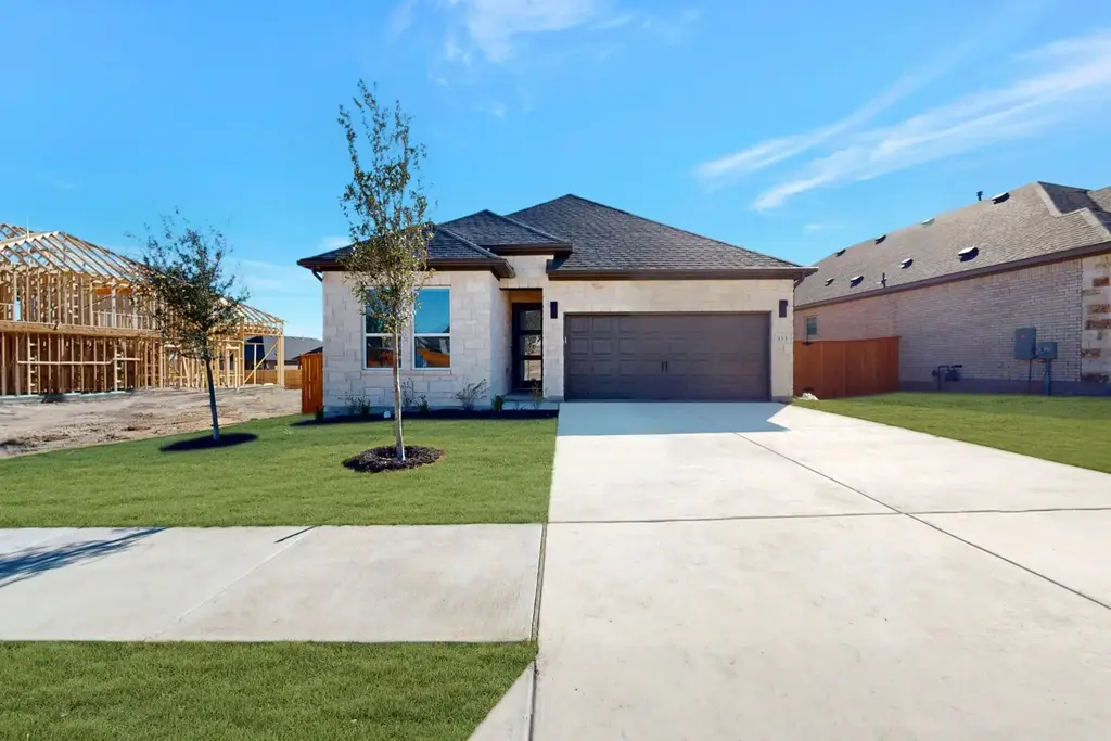 553 Darley Oak Drive, Dripping Springs