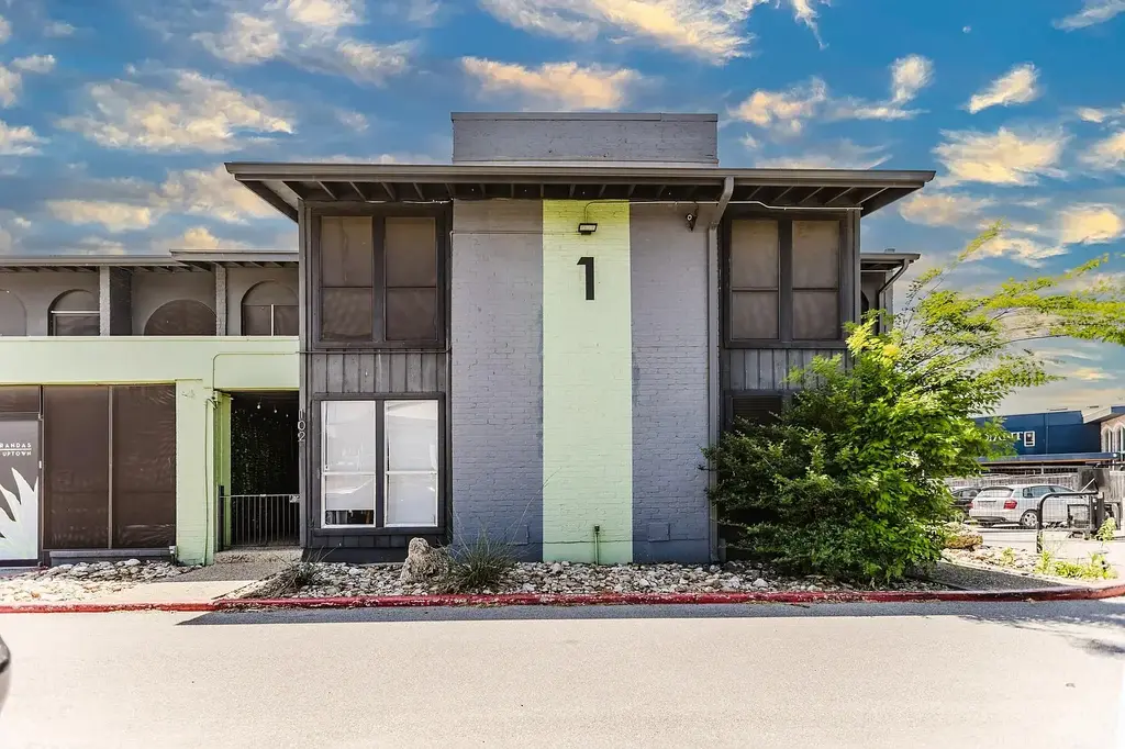 909 Reinli Street 102, Austin