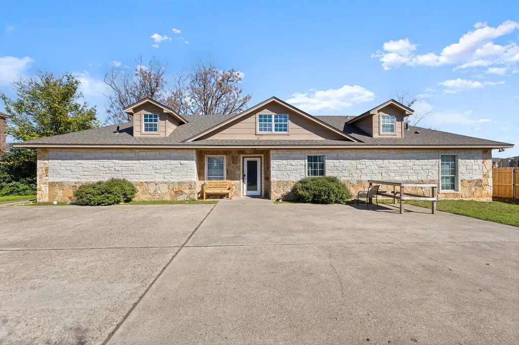 108 Overture Court, Waco