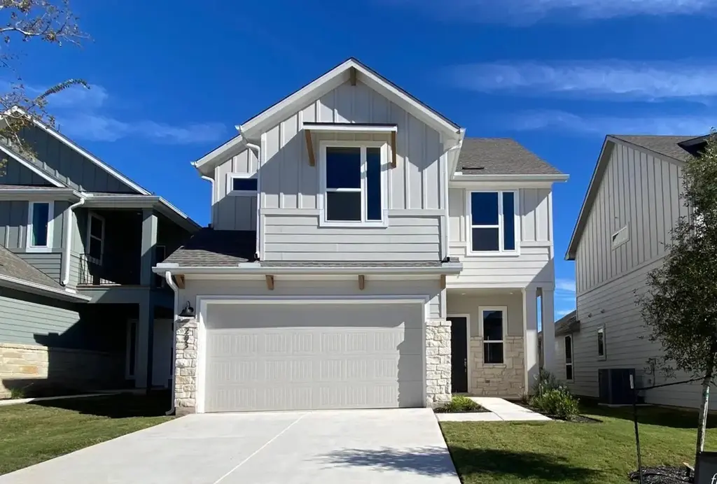 320 Creek Road 203, Dripping Springs
