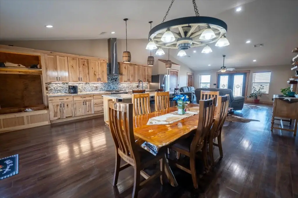 1825 Savanna Ridge Ranch Road, Lometa
