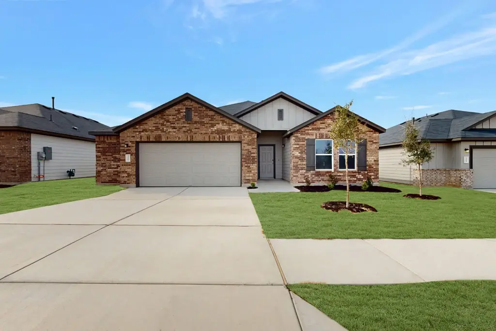 19909 Hirono Drive, Manor
