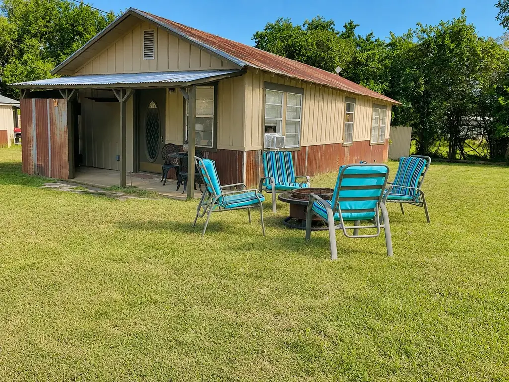 103 Yucca Drive 3, Johnson City