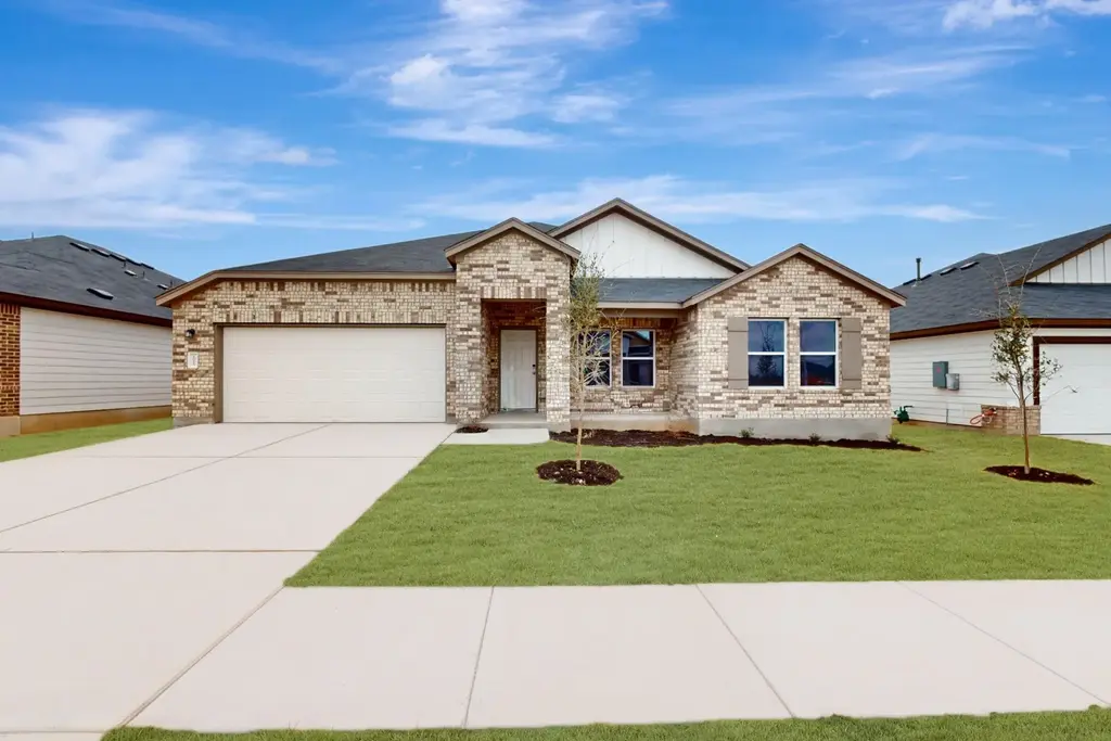 19913 Schatz Way, Manor