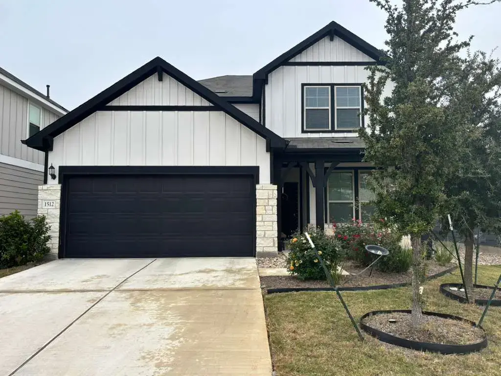 1512 Hope Ranch Road, Leander
